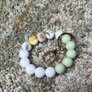 Wildflower Pistachio Cream Keychain Bracelet Wristlet Silicone Beaded 1 Wooden